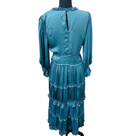 Emerald Satin Flowy Tiered Maxi Dress Ruffle Romantic  Boho - Picture 4 of 6